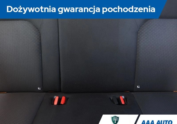 Dacia Duster cena 57000 przebieg: 98797, rok produkcji 2018 z Gniewkowo małe 172